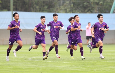 Tìm đội hình tối ưu của U23 Việt Nam- Ảnh 4. U23 Việt Nam đã đến Qatar ngày 8-4 để chuẩn bị cho VCK U23 châu Á - Ảnh: HOÀNG TÙNG