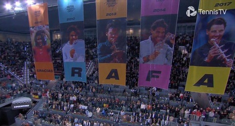 Rafael Nadal xúc động trong ngày chia tay Madrid Open- Ảnh 1.