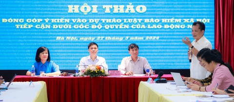 Một hội thảo lấy ý kiến về dự luật Bảo hiểm xã hội do Tổng liên đoàn Lao động Việt Nam tổ chức - Ảnh: HÀ QUÂN Một hội thảo lấy ý kiến về dự luật Bảo hiểm xã hội do Tổng liên đoàn Lao động Việt Nam tổ chức - Ảnh: HÀ QUÂN
