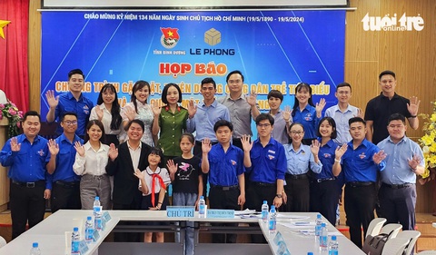 Các gương mặt trẻ trong danh sách đề cử tham gia buổi họp báo chiều 10-5 - Ảnh: BÁ SƠN Các gương mặt trẻ trong danh sách đề cử tham gia buổi họp báo chiều 10-5 - Ảnh: BÁ SƠN