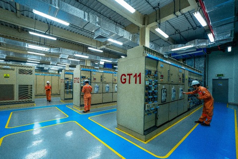 Nhiệt điện Phú Mỹ nỗ lực đảm bảo cung cấp điện mùa khô năm 2024- Ảnh 2. Nhiệt điện Phú Mỹ nỗ lực đảm bảo cung cấp điện mùa khô năm 2024- Ảnh 2.