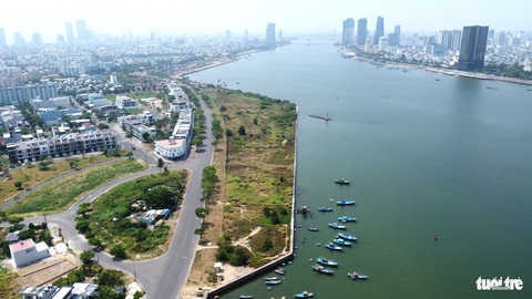 Phương án xử lý loạt shophouse ở Marina Complex Đà Nẵng bỏ hoang- Ảnh 1. Dự án Marina Complex - Ảnh: ĐOÀN CƯỜNG