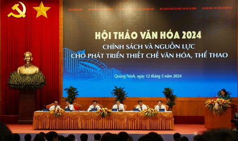 Kinh phí phát triển thiết chế văn hóa, thể thao còn rất hạn chế, nhỏ giọt, ăn đong- Ảnh 1. Quang cảnh Hội thảo Văn hóa 2024 với chủ đề Chính sách và nguồn lực cho phát triển thiết chế văn hóa, thể thao - Ảnh: TIẾN THẮNG