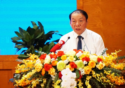 Kinh phí phát triển thiết chế văn hóa, thể thao còn rất hạn chế, nhỏ giọt, ăn đong- Ảnh 5. Ông Nguyễn Văn Hùng - bộ trưởng Bộ Văn hóa, Thể thao và Du lịch - cùng chung nhận định công tác xây dựng thiết chế văn hóa, thể thao đang tồn tại nhiều hạn chế, khó khăn cần tháo gỡ - Ảnh: TIẾN THẮNG