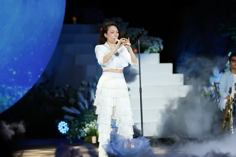 My soul 1981 của Mỹ Tâm: Bữa tiệc âm nhạc đầy hoài niệm- Ảnh 5. My soul 1981 của Mỹ Tâm: Bữa tiệc âm nhạc đầy hoài niệm- Ảnh 5.