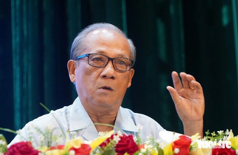 Điểm mặt ‘nút thắt’ ngăn Bà Rịa - Vũng Tàu thành trung tâm kinh tế biển- Ảnh 2. Ông Nguyễn Tuấn Minh, nguyên bí thư Tỉnh ủy Bà Rịa - Vũng Tàu, phát biểu tại hội thảo - Ảnh: Đ.HÀ
