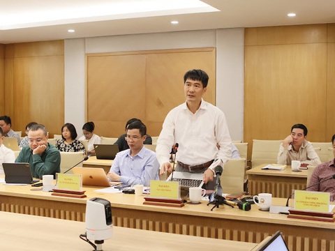 Vì sao chưa ngăn chặn, hạn chế được các cuộc gọi lừa đảo?- Ảnh 1. Cục Viễn thông cho rằng chưa ngăn chặn được các cuộc gọi lừa đảo vì số di động gọi đều có đầy đủ thông tin thuê bao nhưng lại không do chính chủ sử dụng - Ảnh: ĐỨC HUY