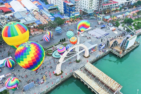 Những mốc phát triển đô thị của Hải Phòng, hướng đến tầm cỡ quốc tế- Ảnh 3. Hải Phòng đặt mục tiêu thành lập đô thị hải đảo với việc đưa huyện Cát Hải thành quận trước năm 2040 - Ảnh: T.THẮNG