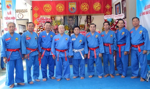 Vovinam có chánh chưởng quản mới sau hơn 4 năm- Ảnh 2. Hội đồng võ sư chưởng quản hiện tại - Ảnh: GIANG LÊ