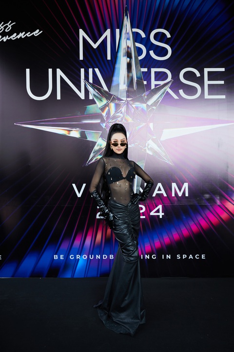 Dàn 'chân dài' đổ bộ thảm đỏ Miss Universe Vietnam 2024- Ảnh 11. Người đẹp Phạm Thư - Top 5 Miss Universe Vietnam 2023