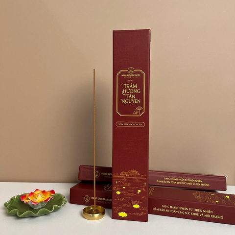 Hương trầm Tân Nguyên là một trong những sản phẩm tiêu biểu của thương hiệu và sẽ góp mặt trong giỏ hàng của phiên livestream Hương trầm Tân Nguyên là một trong những sản phẩm tiêu biểu của thương hiệu và sẽ góp mặt trong giỏ hàng của phiên livestream