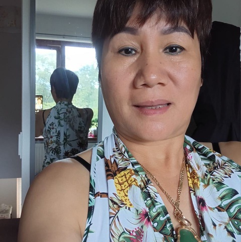 Dân mạng mê luôn cô hàng nước Hải Phòng vượt tắc đường chở Erik đến lễ hội- Ảnh 4. Chân dung cô hàng nước cá tính - Ảnh: NVCC