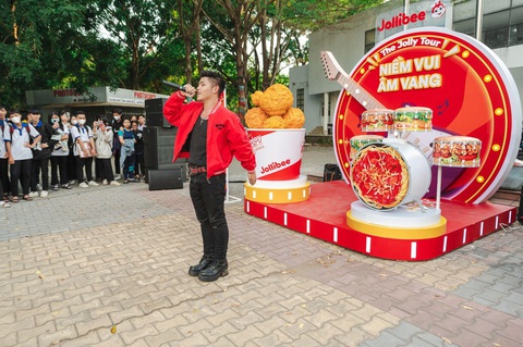 The Jolly Tour 2024 tiếp tục chinh phục sinh viên- Ảnh 2. The Jolly Tour 2024 tiếp tục chinh phục sinh viên- Ảnh 2.
