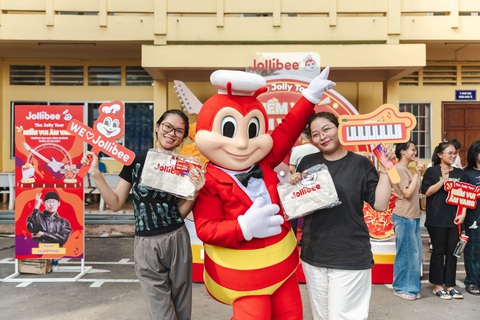 The Jolly Tour 2024 tiếp tục chinh phục sinh viên- Ảnh 4. The Jolly Tour 2024 tiếp tục chinh phục sinh viên- Ảnh 4.