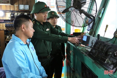 Thủ tướng yêu cầu trung phát hiện, điều tra và xác minh thông tin để xử lý vi phạm quy định về Hệ thống giám sát hành trình tàu cá (VMS) - Ảnh: Nguồn Báo Hà Tĩnh Thủ tướng yêu cầu tập trung phát hiện, điều tra và xác minh thông tin để xử lý vi phạm quy định về hệ thống giám sát hành trình tàu cá (VMS) - Ảnh: Nguồn báo Hà Tĩnh
