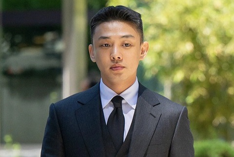 Yoo Ah In xuất hiện trong phiên tòa thứ 5, diễn ra chiều ngày 14-5 - Ảnh: Dispatch Yoo Ah In xuất hiện trong phiên tòa thứ 5, diễn ra chiều 14-5 - Ảnh: Dispatch