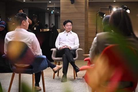 Tân Thủ tướng Singapore Hoàng Tuần Tài khẳng định ông luôn lắng nghe nhưng không né tránh quyết định - Ảnh: Straits Times Tân Thủ tướng Singapore Hoàng Tuần Tài khẳng định ông luôn lắng nghe nhưng không né tránh quyết định - Ảnh: Straits Times