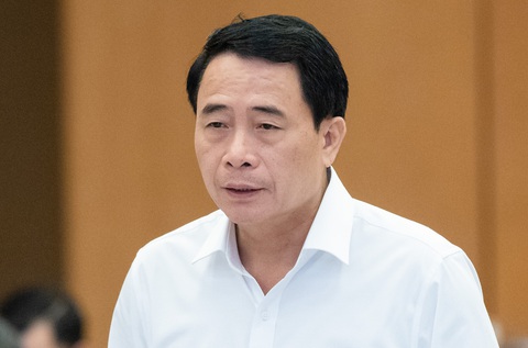 Thứ trưởng Bộ Công an nêu nhiều giải pháp kiểm soát giá vàng 'nhảy múa'- Ảnh 1. Thứ trưởng Bộ Công an Lê Quốc Hùng - Ảnh: GIA HÂN