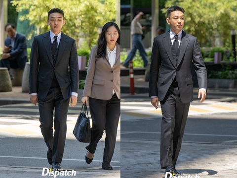 Yoo Ah In hứng chịu làn sóng chỉ trích sau khi bê bối chất cấm nổ ra - Ảnh: Dispatch Yoo Ah In hứng chịu làn sóng chỉ trích sau khi bê bối chất cấm nổ ra - Ảnh: Dispatch