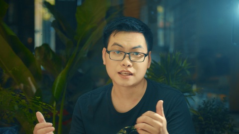 Rapper MC ILL Rapper MC ILL phải tạm ẩn các video về rap chiến trên kênh YouTube cá nhân - Ảnh: FBNV
