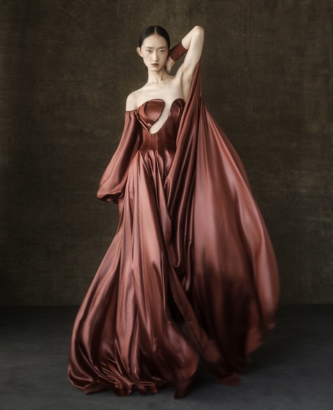 Phan Đăng Hoàng mang thương hiệu cá nhân đến Milan Fashion Week - Ảnh 3. Phan Đăng Hoàng mang thương hiệu cá nhân đến Milan Fashion Week - Ảnh 3.
