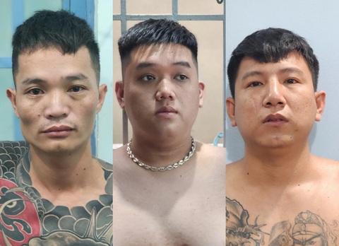 Vụ 2 nhóm côn đồ hỗn chiến trong đêm, 1 người chết: Mâu thuẫn từ vũ trường- Ảnh 3. 3 người bỏ trốn vào Đồng Nai và bị cảnh sát hình sự bắt giữ - Ảnh: H.B.