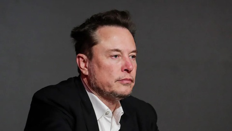 Vì sao Elon Musk sa thải nhân viên mảng sạc, rồi 'muối mặt' mời họ quay về?- Ảnh 2. Báo chí đưa tin Tesla hối hận và đã mời một số nhân viên trở về - Ảnh: Jalopnik