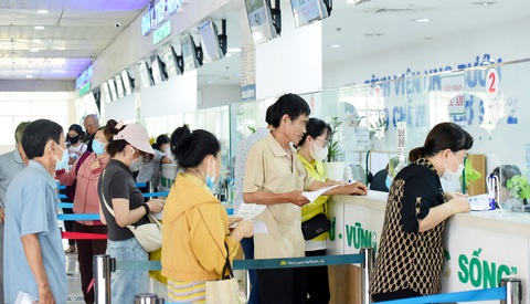 Bệnh nhân đến khám bệnh tại Bệnh viện Ung bướu cơ sở 2 (TP Thủ Đức) - Ảnh: DUYÊN PHAN Bệnh nhân đến khám bệnh tại Bệnh viện Ung bướu cơ sở 2 (TP Thủ Đức) - Ảnh: DUYÊN PHAN