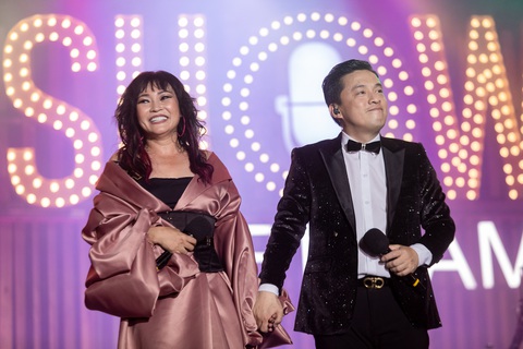 Phương Thanh thực hiện lời hứa, mời Lam Trường tham gia show- Ảnh 3. Là thế hệ ca sĩ nổi lên cùng thời Làn sóng xanh nên Phương Thanh và Lam Trường luôn dành những tình cảm đặc biệt cho nhau.