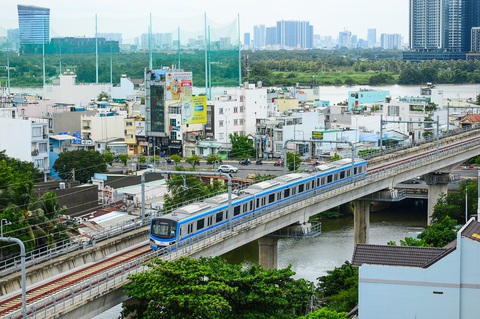 Đại sứ Nhật Bản phản hồi TP.HCM về tiến độ metro số 1- Ảnh 1. Dự án metro số 1 được đặt mục tiêu sẽ khai thác thương mại vào quý 4-2024 - Ảnh: QUANG ĐỊNH