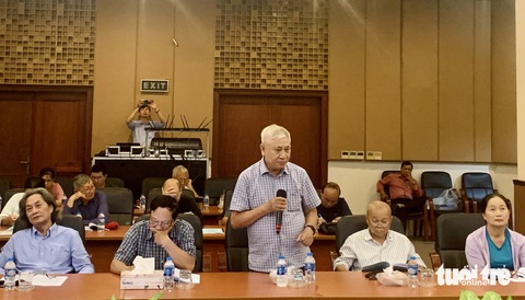 Ông Khương Văn Mười phát biểu tại tọa đàm - Ảnh: HOÀI PHƯƠNG Ông Khương Văn Mười phát biểu tại tọa đàm - Ảnh: HOÀI PHƯƠNG