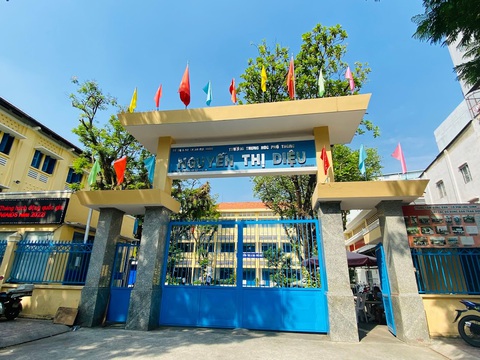 Đình chỉ công tác giáo viên cho 6 học sinh đánh bạn trong lớp học- Ảnh 1. Trường THPT Nguyễn Thị Diệu, TP.HCM, nơi xảy ra sự việc giáo viên cho 6 học sinh đánh bạn ngay trong lớp