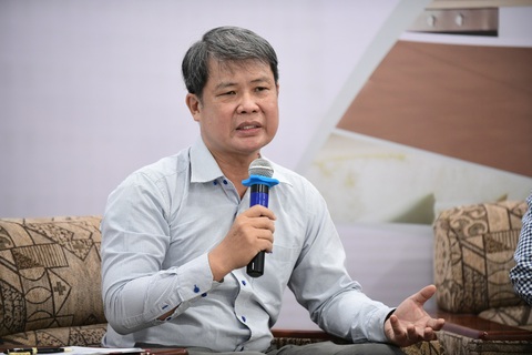 Hiệp ước đại dịch để ngăn những dịch lớn tương tự COVID-19 có nguy cơ lỡ hẹn- Ảnh 2. PGS.TS Đỗ Văn Dũng - khoa y tế công cộng Trường đại học Y Dược TP.HCM - Ảnh: QUANG ĐỊNH