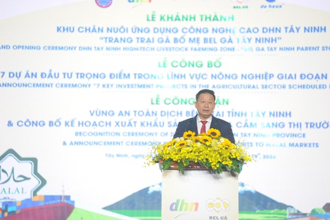 Tây Ninh tổ chức chuỗi sự kiện nông nghiệp lớn chưa từng có- Ảnh 2. Ông Nguyễn Thanh Ngọc - chủ tịch UBND tỉnh Tây Ninh - phát biểu tại chuỗi sự kiện nông nghiệp Tây Ninh - Ảnh: THU HÀ
