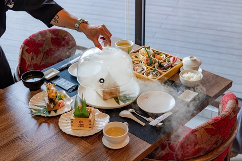 Khám phá ‘Nhật Bản thu nhỏ’ tại Mori Onsen, cách hồ Hoàn Kiếm 14km- Ảnh 7. Thưởng thức ẩm thực Nhật Bản ngay trong tổ hợp khoáng nóng