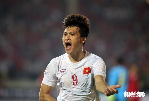 Cựu danh thủ Lê Công Vinh: Indonesia là đội bóng khó đánh bại- Ảnh 1. Lê Công Vinh ăn mừng bàn thắng ở AFF Cup 2016 - Ảnh: N.K.