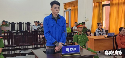 Bị phạt 14 năm tù vì dùng chìa khóa xe mô tô làm chết người- Ảnh 1. Tòa án nhân dân tỉnh Kiên Giang đã tuyên phạt 14 năm tù đối với bị cáo Huỳnh Văn Nhã về tội giết người - Ảnh: VĂN VŨ