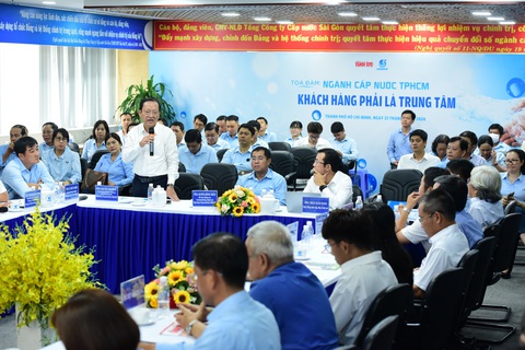 Sawaco nhận định khách hàng là trung tâm của sự phục vụ - Ảnh: DUYÊN PHAN Sawaco nhận định khách hàng là trung tâm của sự phục vụ - Ảnh: DUYÊN PHAN