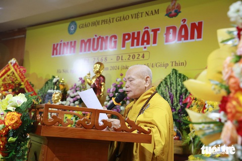Hòa thượng chủ tịch Hội đồng trị sự Giáo hội Phật giáo Việt Nam Thích Thiện Nhơn tuyên đọc Thông điệp Phật đản của Đức Pháp chủ Giáo hội Phật giáo Việt Nam - Trưởng lão hòa thượng Thích Trí Quảng - Ản: ĐANH KHANG Hòa thượng chủ tịch Hội đồng trị sự Giáo hội Phật giáo Việt Nam Thích Thiện Nhơn tuyên đọc thông điệp Phật đản của Đức Pháp chủ Giáo hội Phật giáo Việt Nam - trưởng lão hòa thượng Thích Trí Quảng - Ảnh: DANH KHANG