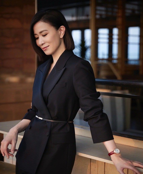 Xa Thi Mạn ‘xịt keo’ khi Dương Thiến Nghiêu (Dương Di) tỏ tình, muốn mình làm bạn gái- Ảnh 3. Xa Thi Mạn ‘xịt keo’ khi Dương Thiến Nghiêu (Dương Di) tỏ tình, muốn mình làm bạn gái- Ảnh 3.