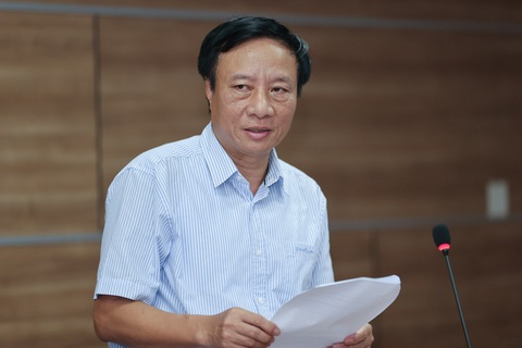 Phó Tổng biên tập báo VietNamNet Võ Đăng Thiên nhấn mạnh tầm quan trọng của việc triển khai các tiêu chuẩn an toàn thông tin mạng cơ bản cho camera giám sát - Ảnh: HÀ THƯƠNG Phó tổng biên tập báo VietNamNet Võ Đăng Thiên nhấn mạnh tầm quan trọng của việc triển khai các tiêu chuẩn an toàn thông tin mạng cơ bản cho camera giám sát - Ảnh: HÀ THƯƠNG