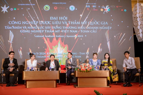 Ấn tượng Techfest Quang Nam 2024- Ảnh 1. Một chương trình thuộc Techfest Quang Nam 2024 - Ảnh: L.T