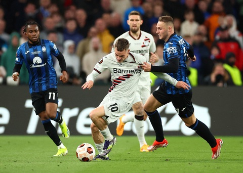 Thắng Leverkusen 3-0 vẻ vang, Atalanta vô địch Europa League- Ảnh 4. Atalanta hoàn toàn khiến các cầu thủ Leverkusen choáng ngợp trong trận chung kết - Ảnh: REUTERS