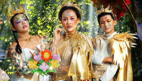 Tạo hình nhà chim trong vở Colora-Xứ sở rực rỡ - Ảnh: Sân khấu Ban Mai Tạo hình nhà chim trong vở Colora - Xứ sở rực rỡ - Ảnh: Sân khấu Ban Mai