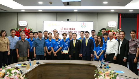 Nhà vô địch SEA Games Trần Mai Ngọc khoác áo đội bóng bàn Công an nhân dân T&T- Ảnh 3. Các VĐV bóng bàn T&T khoác áo CLB bóng bàn Công an nhân dân từ giải vô địch quốc gia 2024 - Ảnh: VIẾT ANH