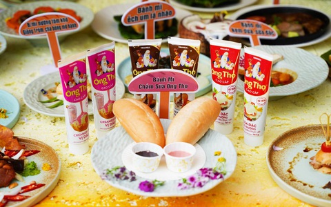Bánh mì chấm sữa - nét văn hóa ẩm thực Việt- Ảnh 2. Bánh mì chấm sữa - nét văn hóa ẩm thực Việt- Ảnh 2.