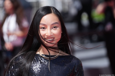 Trần Lãng Khê trên thảm đỏ Liên hoan phim Cannes - Ảnh: FDC Trần Lãng Khê trên thảm đỏ Liên hoan phim Cannes - Ảnh: FDC
