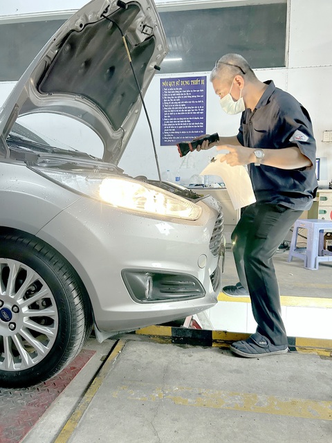 Tin tức sáng 2-6: Chủ tịch một công ty chứng khoán bán 'chui' cổ phiếu- Ảnh 9. Trung tâm đăng kiểm - Ảnh minh họa