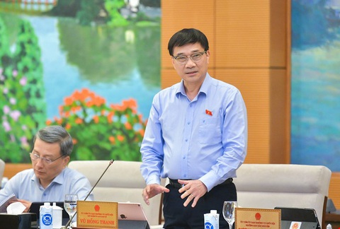 'Có những việc trước đây quyết mà giờ không dám quyết, cứ hỏi cấp trên'- Ảnh 3. Chủ nhiệm Ủy ban Kinh tế Vũ Hồng Thanh - Ảnh: Quochoi.vn