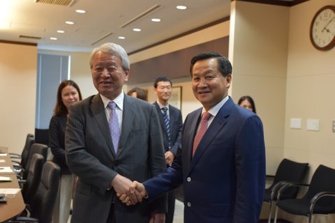 Phó thủ tướng Lê Minh Khái đề nghị Nhật Bản cấp các khoản ODA mới cho Việt Nam- Ảnh 2. Phó thủ tướng Lê Minh Khái gặp Chủ tịch JICA Tanaka Akihiko - Ảnh: BỘ NGOẠI GIAO